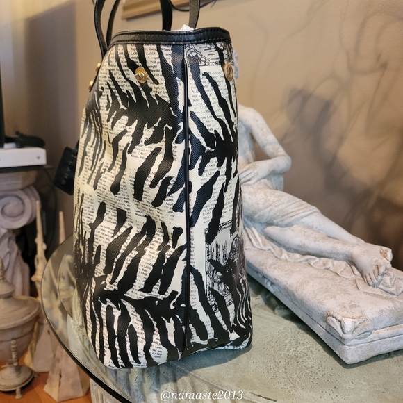 L.A.M.B. by Gwen Stefani Zebra Print Newsprint Tote Luxury Designer Bag #604 - Picture 6 of 15